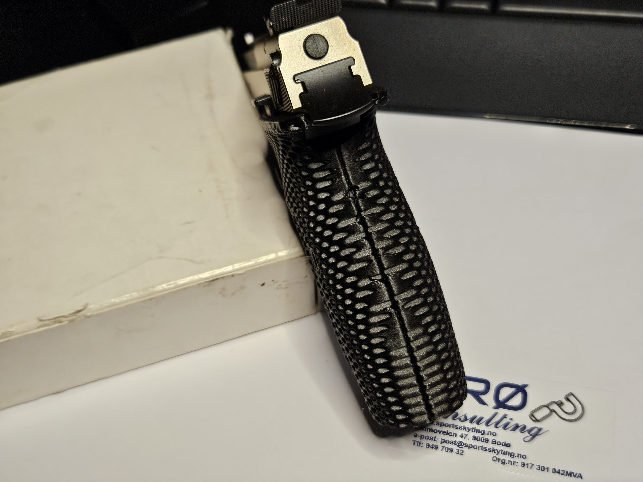 PERFORERTE SKJEFTEPLATER HÄMMERLI XESSE - Bilde 2