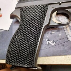 SIG NEUHAUSEN P210-5 og 6 – PERFORERTE SKJEFTEPLATER